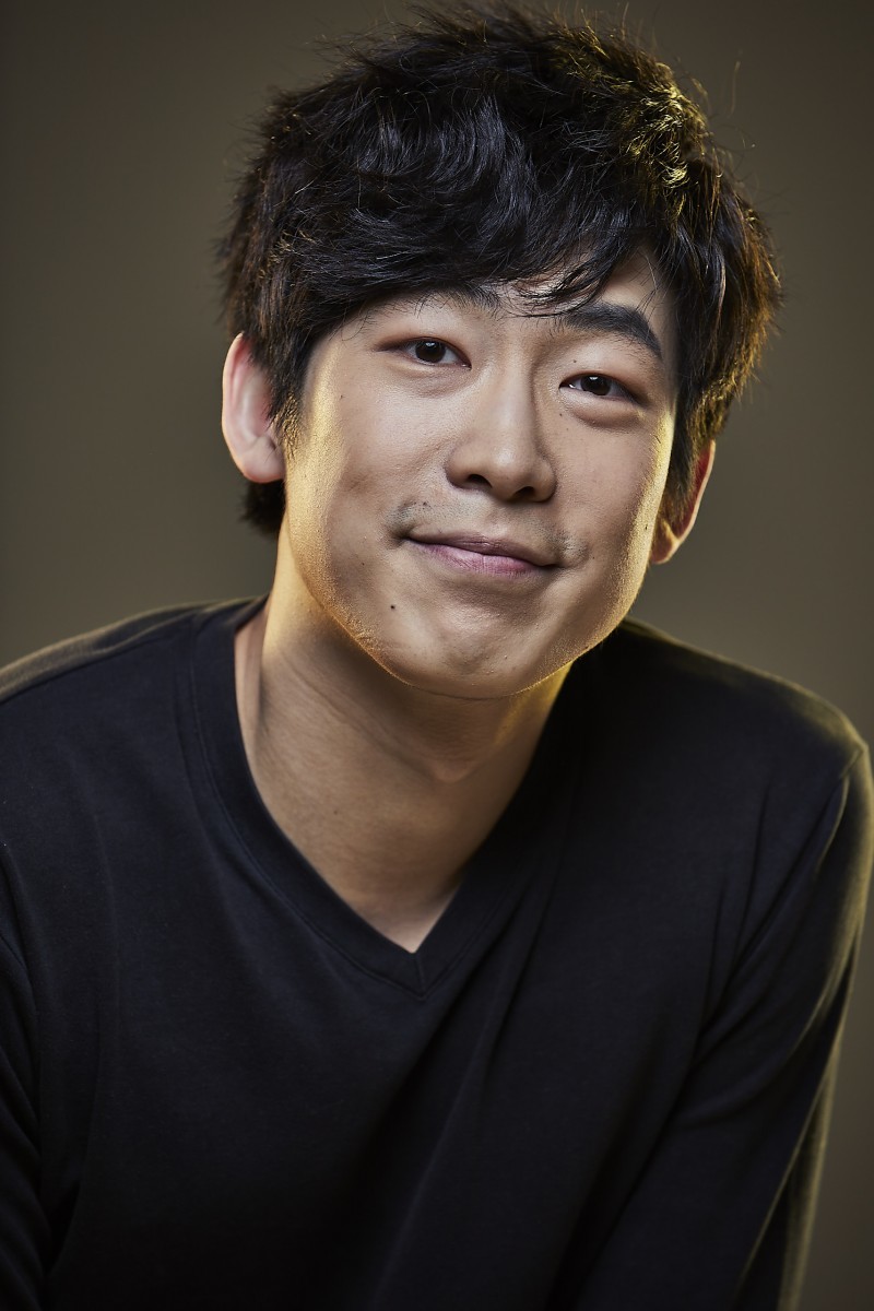 Lee Gyeong Woo